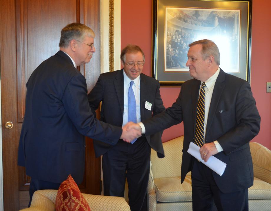 U.S. Senator Dick Durbin (D-IL) met with Amtrak President Joe Boardman and Board Chairman Tony Coscia today to discuss Illinois transportation issues